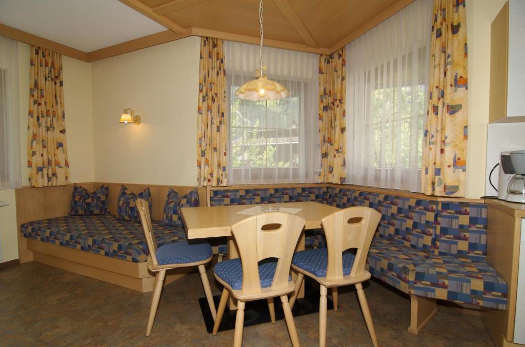 Appartement Zottl Mayrhofen Habitación foto